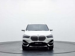BMW X1 SDrive18i XLine 2020 6