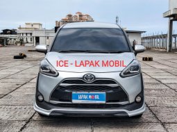 Toyota Sienta Q CVT 2017 Silver Matic
