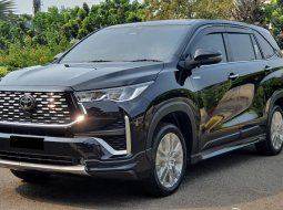 Toyota Kijang Innova Zenix Q Hybrid modelista 2023 hitam gak perlu indent unit ready siap pakai 3