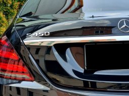 Km12rb Mercy Mercedes Benz S450 S450L sunroof 2018 hitam cash kredit proses bisa dibantu 14