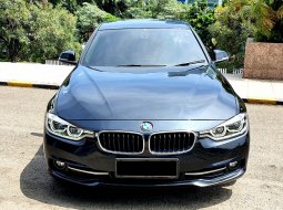 Km35rb record BMW 3 Series 320i M Sport 2017 sedan hitam cash kredit proses bisa dibantu