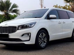 Kia Grand Sedona 2.2 CRDI Diesel Sunroof 2018 putih km60rb cash kredit proses bisa dibantu 3