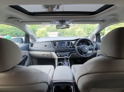 Kia Grand Sedona 2.2 CRDI Diesel Sunroof 2018 putih km60rb cash kredit proses bisa dibantu 14