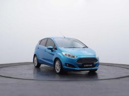 Ford Fiesta S 1.5 A/T 2014
