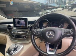 HARGA TERENDAH!! MESIN MASIH ORI!! MERCEDES BENZ V260 (VITO) 2019 8