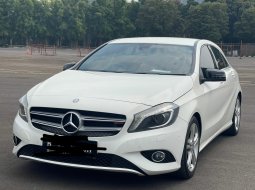 MERCEDES BENZ A200 AT 2013 PALING MURAH!! KM LOW!!