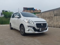 Promo !! SUZUKI ERTIGA DREZA AT 2017 PUTIH