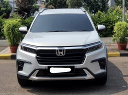 Km15rb honda brv prestige matic 2022 putih pajak panjang record siap pakai cash kredit bisa dibantu