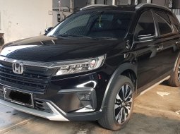 Honda BRV Prestige A/T ( Matic ) 2022 Hitam Km 24rban Mulus Siap Pakai 4