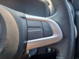 Daihatsu New Terios R AT Matic 2021 Putih Istimewa Terawat 11