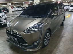 Toyota Sienta Q Automatic 2017 Gresss 5