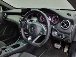 Mercedes-Benz GLA 200 AMG Line 2018 11