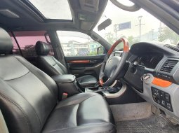 Jual mobil Toyota Land Cruiser Prado 2006 12