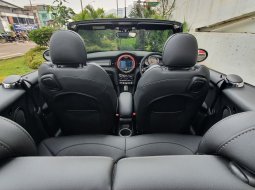 MINI Convertible Copper 2020 Hitam 12