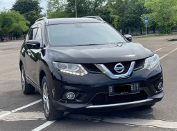 PALING MURAH!! TDP RINGAN!! NISSAN XTRAIL 2.5 AT HITAM 2015 2