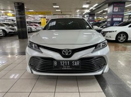 Toyota all New Camry 2021 2.5 V km 15rb full original siap pakai 1