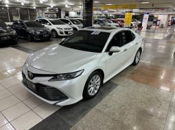 Toyota all New Camry 2021 2.5 V km 15rb full original siap pakai 6