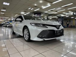 Toyota all New Camry 2021 2.5 V km 15rb full original siap pakai 14