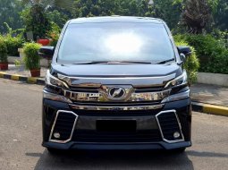 Toyota Vellfire ZG AT 2016 Hitam 2