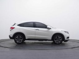 Honda HR-V E 2019 Putih DP 25 JUTA / ANGSURAN 5 JUTA 2