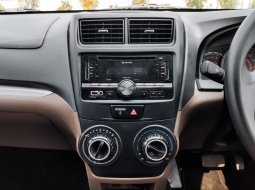 Toyota Avanza 1.3E AT 2017, Silver , KM 82rb, PJK 5-23, 12