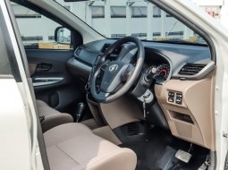 Toyota Avanza 1.3E AT 2017, Silver , KM 82rb, PJK 5-23, 18