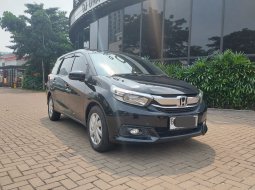 Honda Mobilio E CVT 2017 Hitam 3