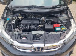 Honda Mobilio E CVT 2017 Hitam 15