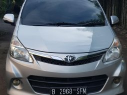 Toyota Veloz 1.5 A/T 2015