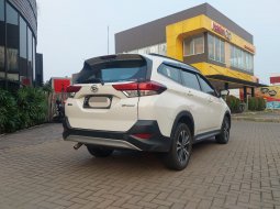 Daihatsu Terios R A/T 2018 Putih, Low km 45Rb 6