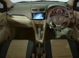 Suzuki Ertiga Dreza GS 2018 Putih 7
