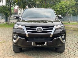 Toyota Fortuner 2.4 VRZ AT 2016 Coklat