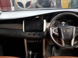 Toyota Innova 2.0 G A/T ( Matic Bensin ) 2020 Silver Km 52rban Mulus Siap Pakai 11