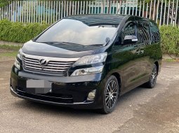 Toyota Vellfire 2.4 Premium Sound 2