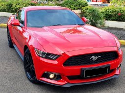 Ford Mustang 2.3 EcoBoost 2016 Coupe 3