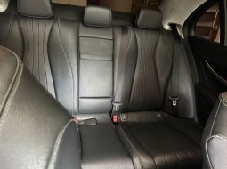 Jual Mercedes-Benz E 300 Avantgarde CBU Putih