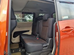 Toyota Sienta V MT Manual 2017 Orange Istimewa Terawat Siap Pakai 16