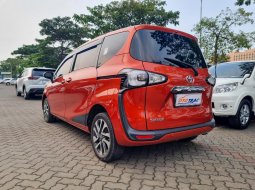 Toyota Sienta V MT Manual 2017 Orange Istimewa Terawat Siap Pakai 22