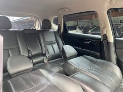 Nissan X-Trail 2.5 9