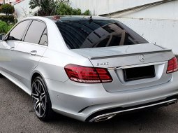 [LOW KM] Mercedes Benz E400 Panoramic AMG Line CKD Facelift AT 2015 Silver 6