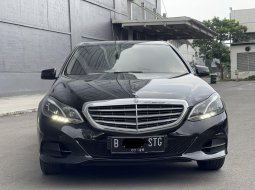 TERMURAHH!! MERCEDES BENZ E200 AT 2016 1