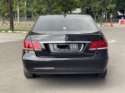 TERMURAHH!! MERCEDES BENZ E200 AT 2016 4