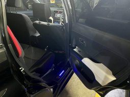 [TDP : 9jt] Daihatsu Terios X Deluxe A/T Automatic 2021 Black 3