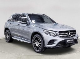 Mercedes-Benz GLC 200 AMG Line 2019 Abu-abu DP 90 JUTA / ANGSURAN 18 JUTA