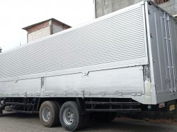 MURAH+banBARU Mercedes benz axor tronton 6x2 wingbox 2019 wing box bok 4