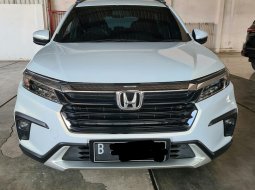 Honda BRV Prestige AT ( Matic 2022 Putih Km 27rban Siap Pakai