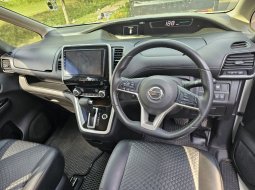 Nissan Serena Highway Star 2019 MPV 3