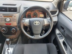Original TOYOTA AVANZA VELOZ 1.5 AT MATIC 2013 SILVER 8