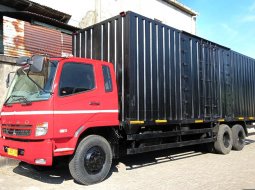 MULUS+banBARU MURAH Mitsubishi Fuso tronton 6x2 HD box besi 2020 bok 1