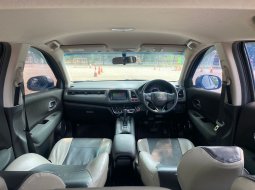 Honda HR-V E CVT 7